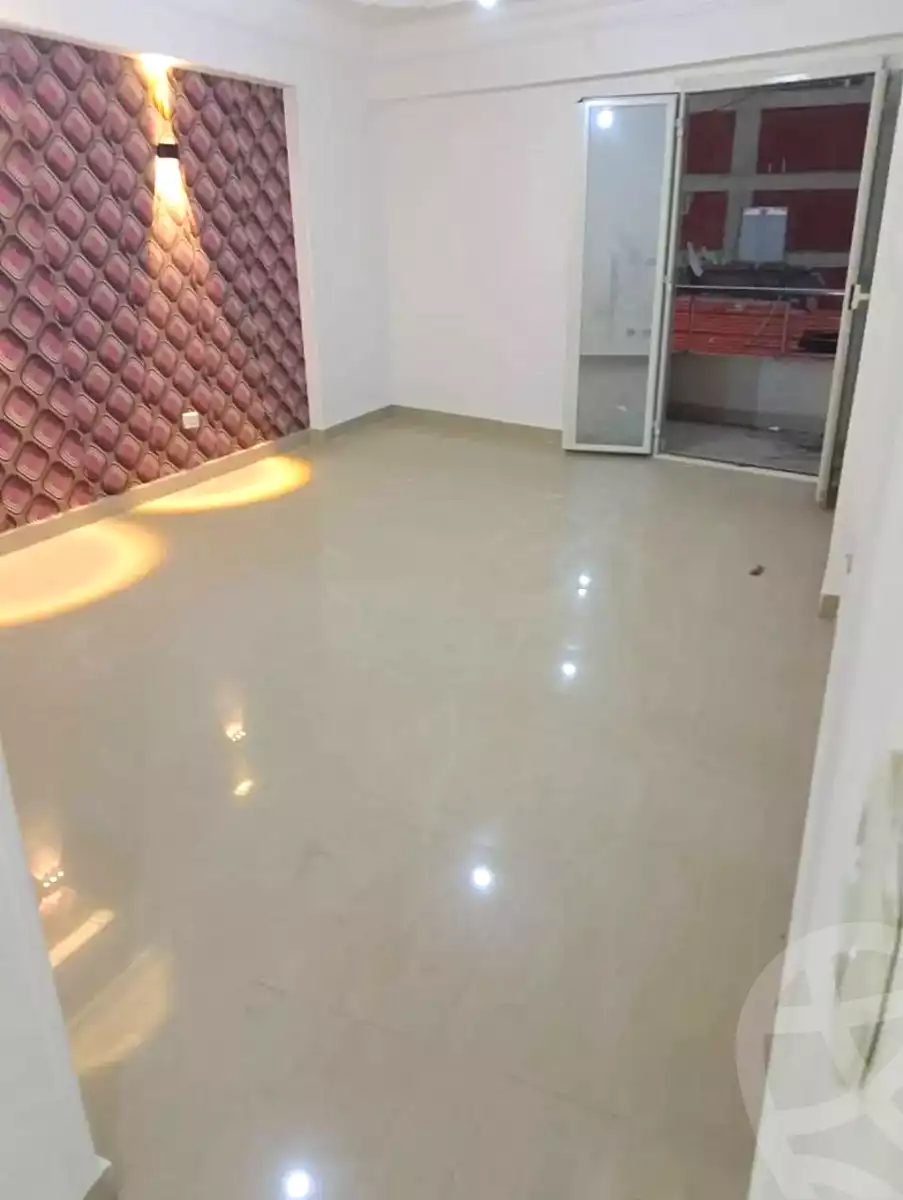 https://aqarmap.com.eg/ar/listing/6668906-for-sale-alexandria-sydy-bshr-sydy-bshr-bhry-mohammed-youssef-ghaly-st