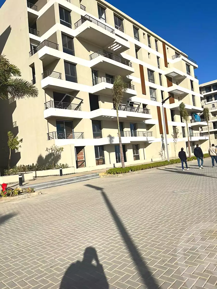https://aqarmap.com.eg/ar/listing/6668920-for-sale-alexandria-international-coastal-road-compounds-in-international-coastal-road-blm-hylz-lskndry
