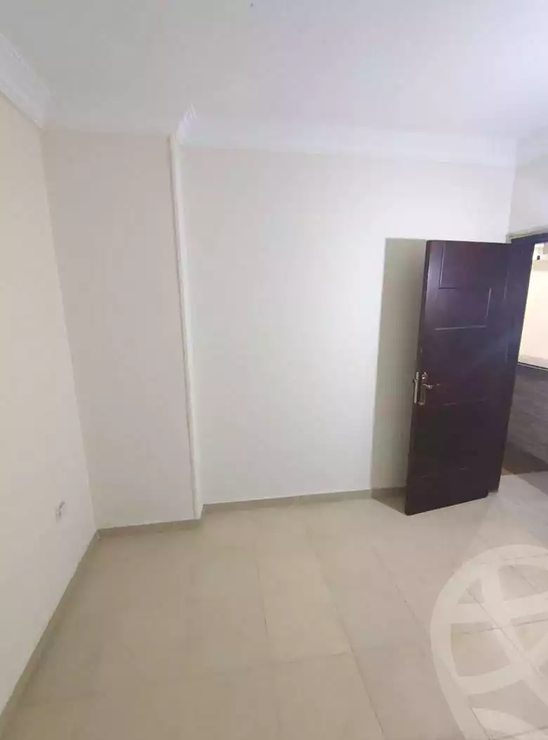 https://aqarmap.com.eg/en/listing/6669398-for-rent-cairo-helwan-hadayek-helwan-el-eshrein-st
