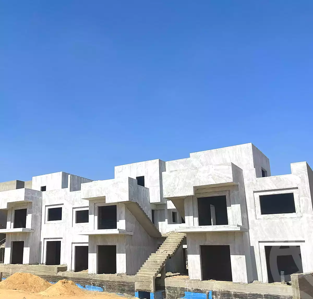 https://aqarmap.com.eg/ar/listing/6669555-for-sale-cairo-el-sheikh-zayed-city-lshykh-zyd-ljdyd-v-levels-compound-dunes
