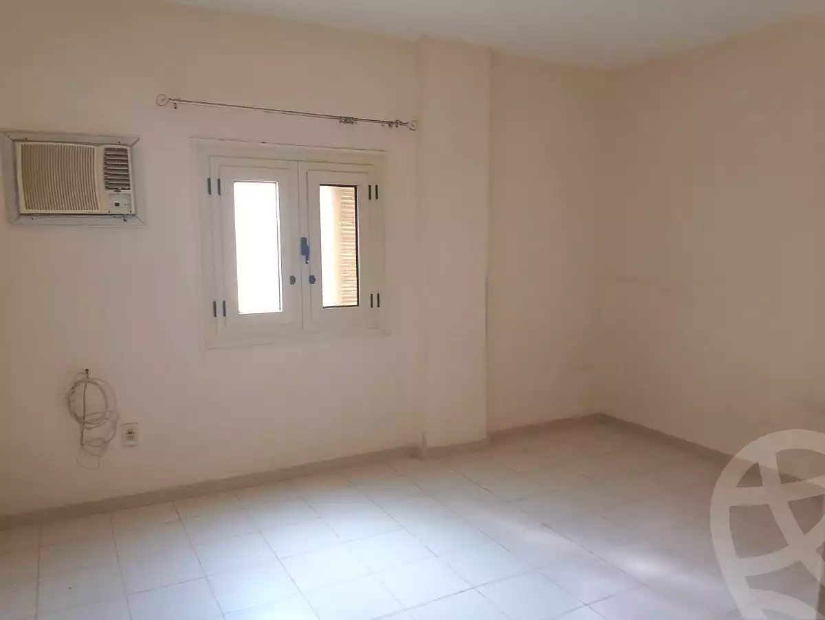 https://aqarmap.com.eg/ar/listing/6669866-for-rent-cairo-new-cairo-el-yassamin-el-yasmeen-5-ahmed-shawqii-axis