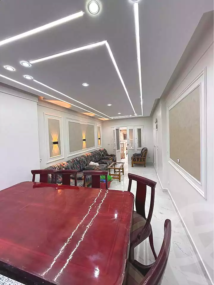 https://aqarmap.com.eg/ar/listing/6669916-for-sale-alexandria-sydy-bshr-sydy-bshr-bhry-shr-khld-bn-lwlyd