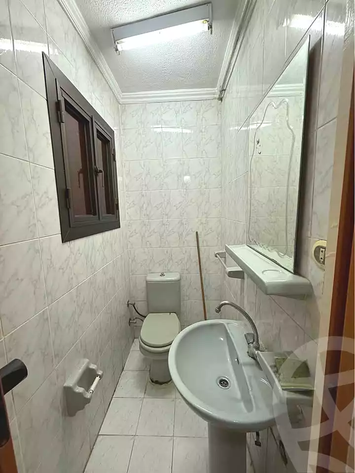 https://aqarmap.com.eg/ar/listing/6669930-for-sale-alexandria-sydy-bshr-sydy-bshr-bhry-shr-mhmd-njyb