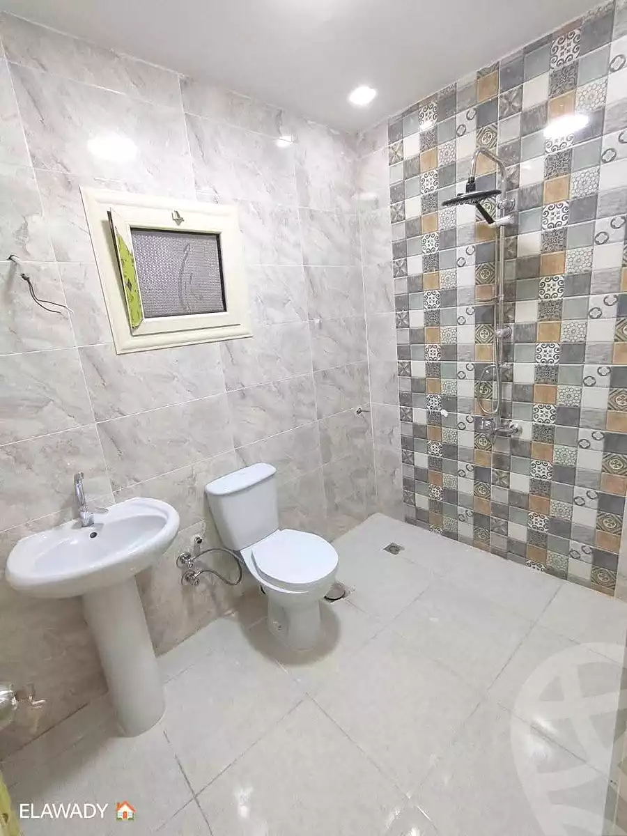 https://aqarmap.com.eg/ar/listing/6670022-for-sale-alexandria-l-jmy-lbytsh-ain-shams-st