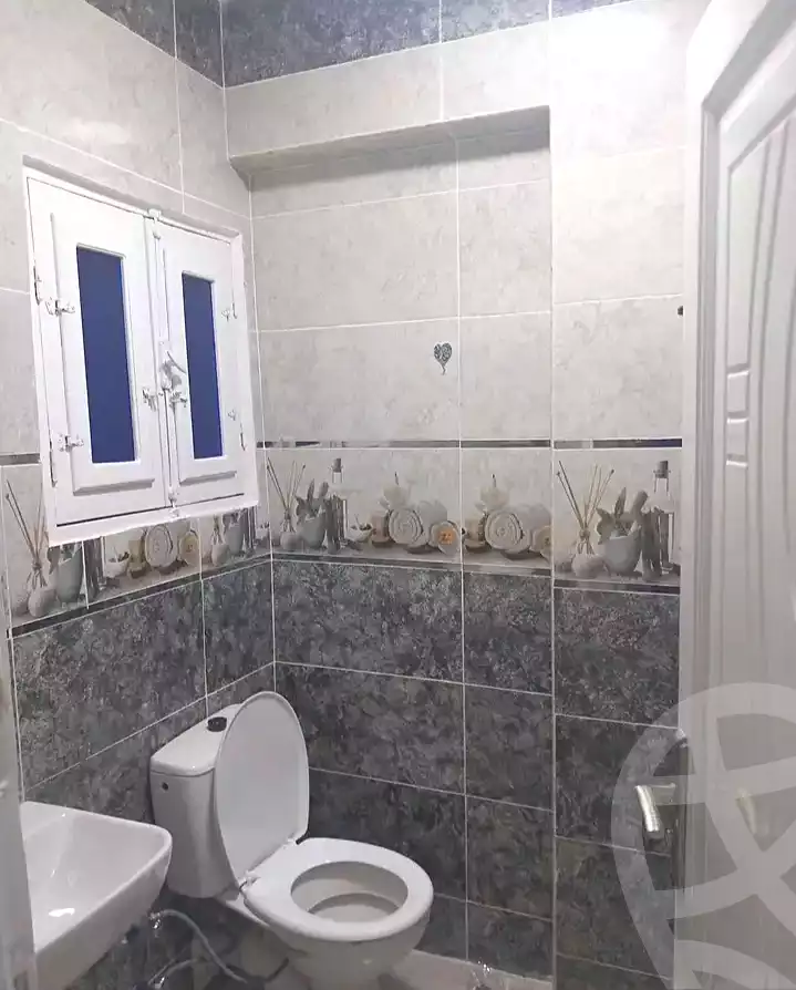 https://aqarmap.com.eg/ar/listing/6670083-for-sale-alexandria-l-jmy-lbytsh-el-hanafeya-st