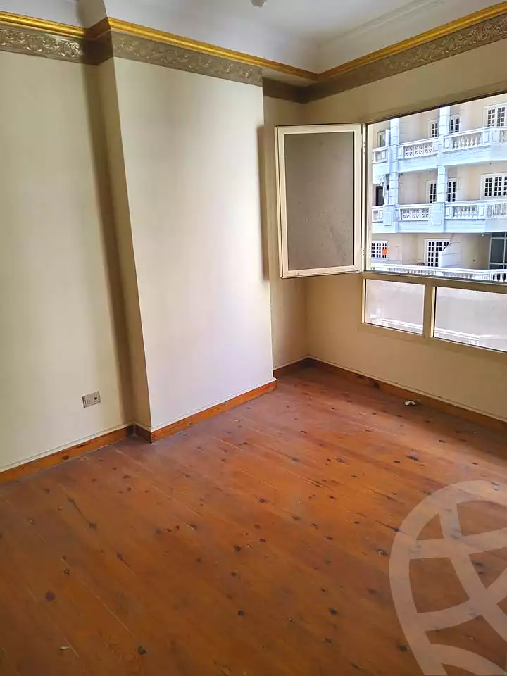 https://aqarmap.com.eg/ar/listing/6670156-for-sale-alexandria-el-montazah-sheraton-towers