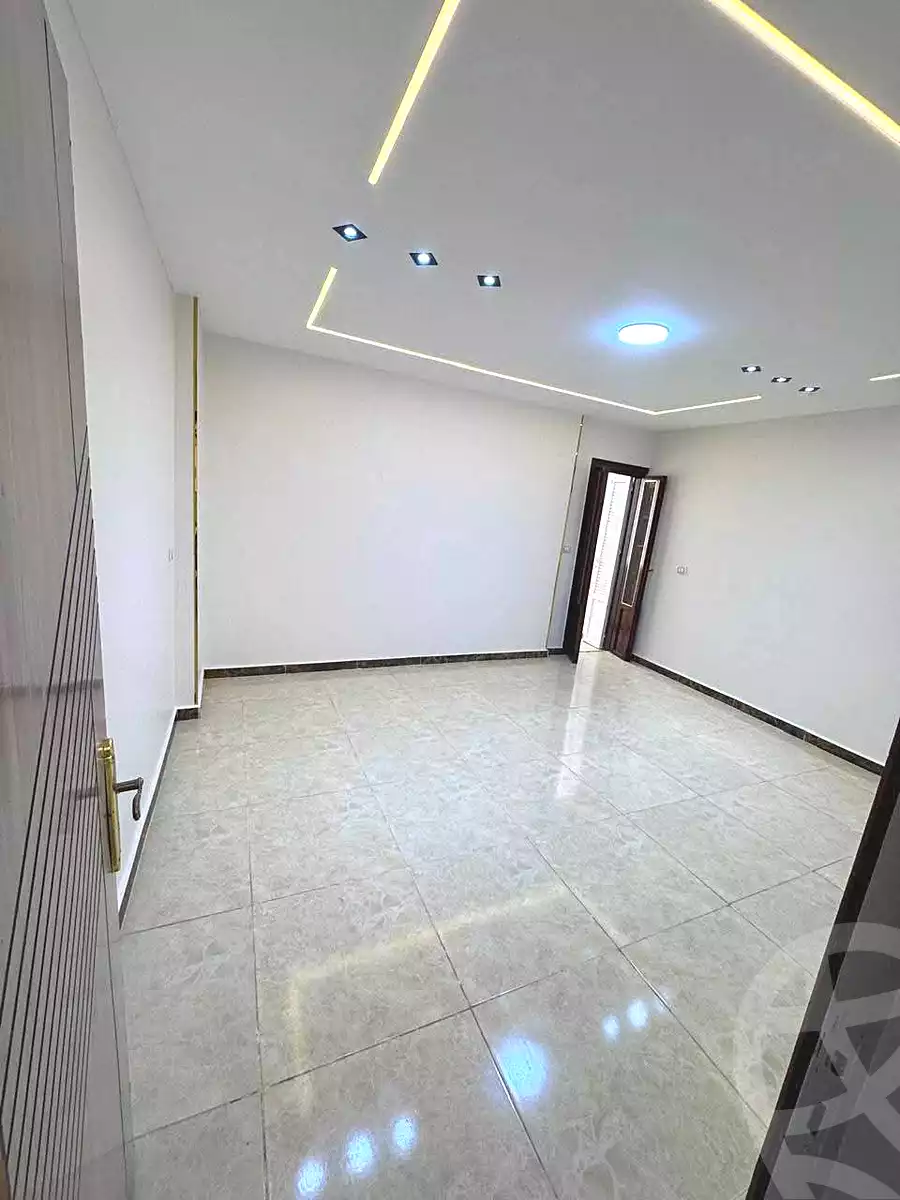 https://aqarmap.com.eg/ar/listing/6670463-for-sale-alexandria-miami-iskandar-ibrahim-st