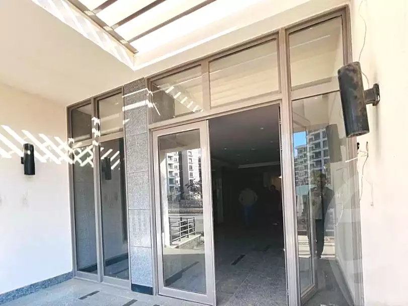 https://aqarmap.com.eg/ar/listing/6670598-for-sale-cairo-new-administrative-capital-hdyq-l-sm-mdyn-nwr-mjmw-tl-t-mstfy
