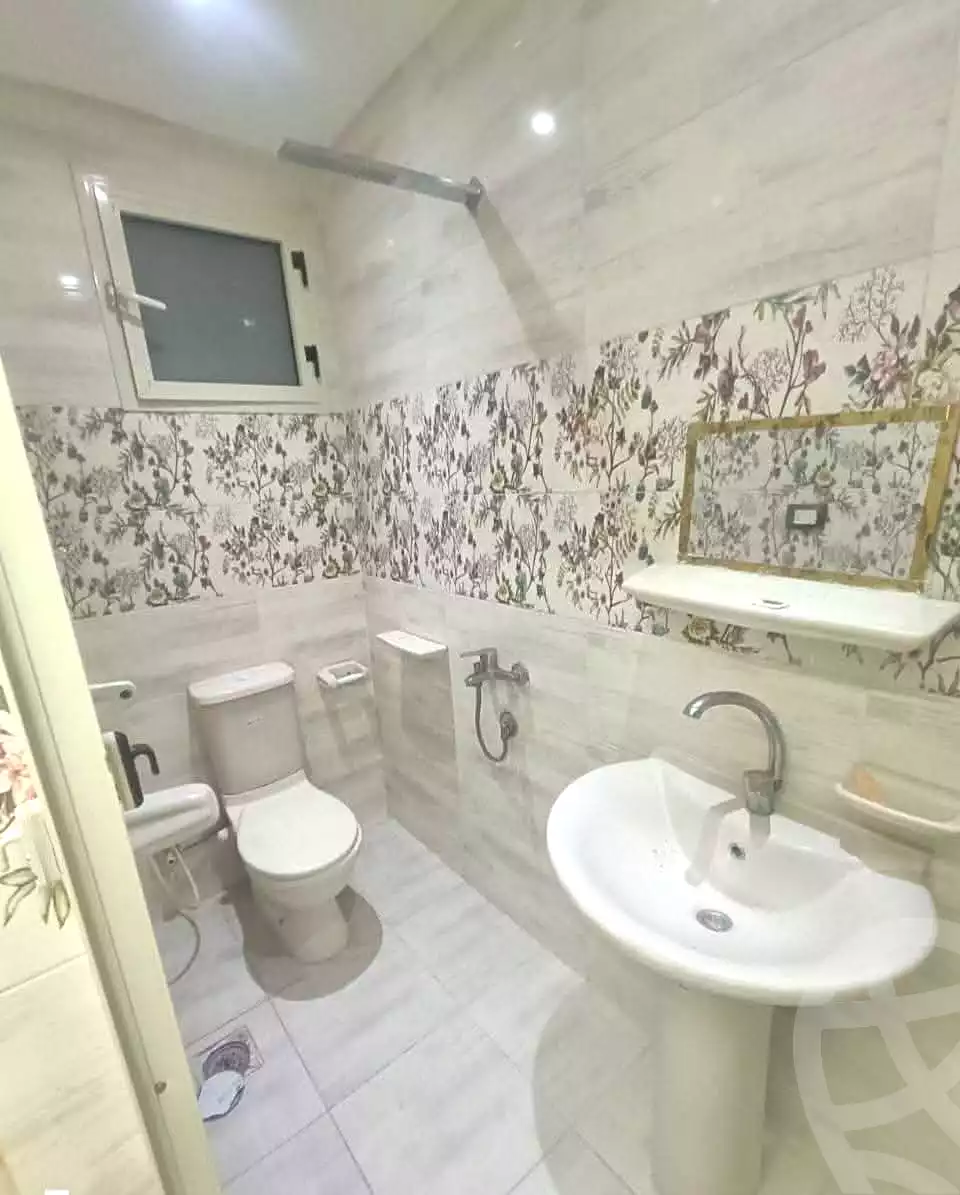 https://aqarmap.com.eg/en/listing/6670721-for-sale-alexandria-lsywf-el-falki