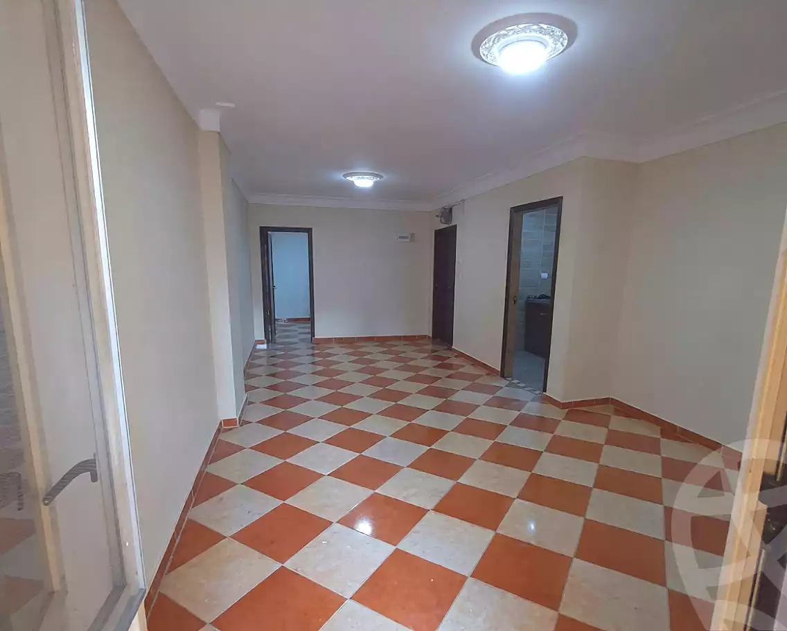 https://aqarmap.com.eg/ar/listing/6671392-for-sale-alexandria-moharram-bey-bwlynw