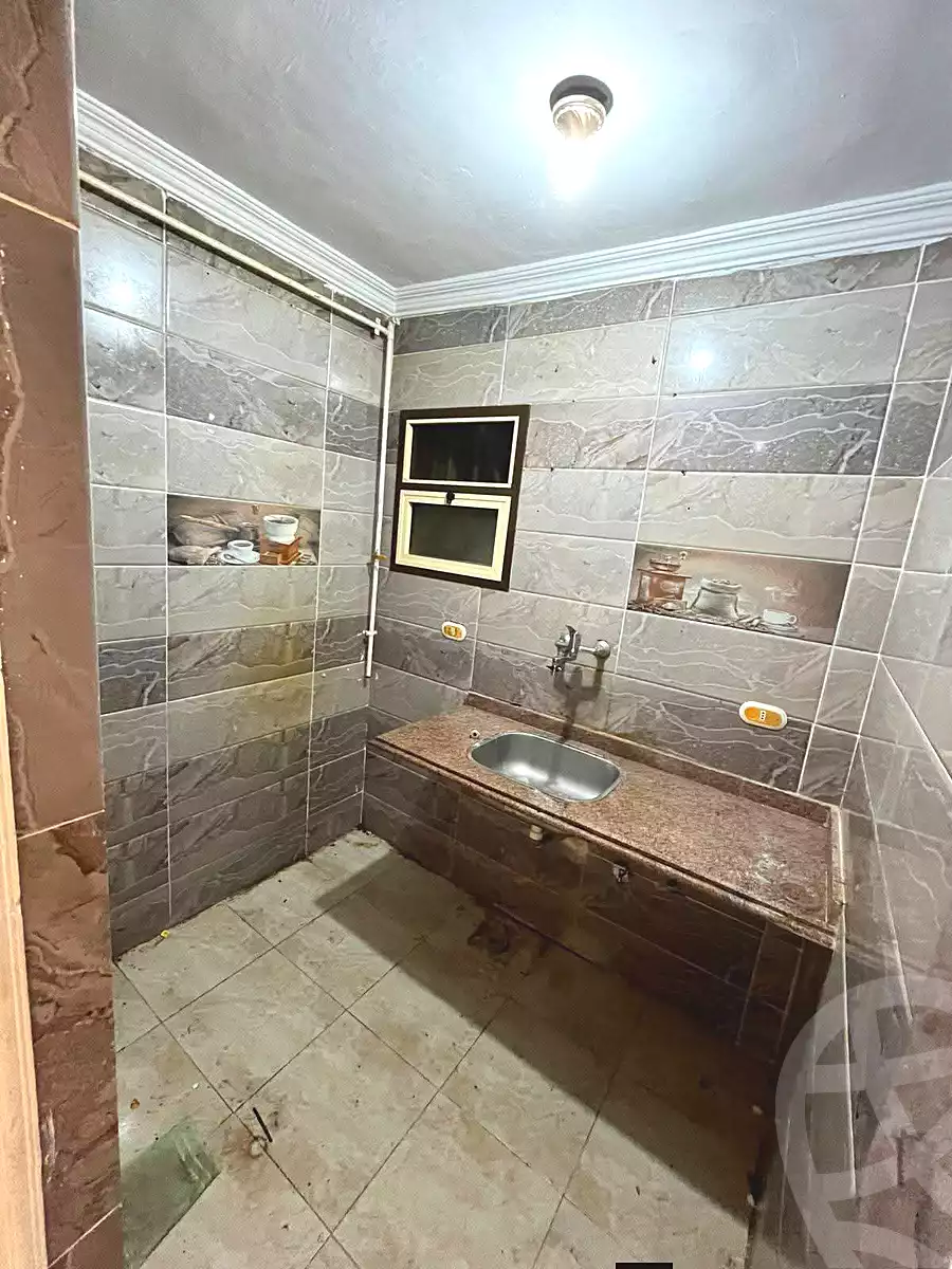 https://aqarmap.com.eg/en/listing/6672256-for-sale-alexandria-el-asafra-salman-el-farsi-st