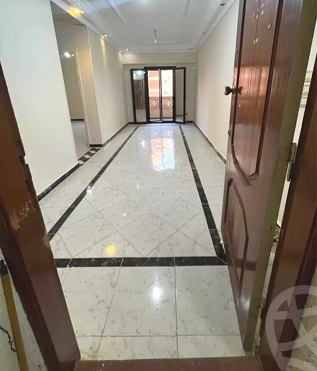 https://aqarmap.com.eg/ar/listing/6672705-for-sale-alexandria-sydy-bshr-sydy-bshr-bhry