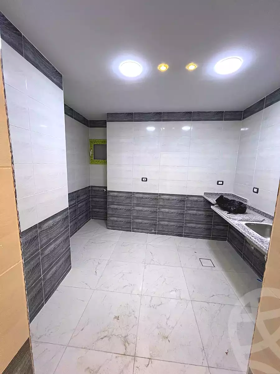 https://aqarmap.com.eg/ar/listing/6672829-for-sale-alexandria-lsywf-abd-el-fattah-el-shashaei-st
