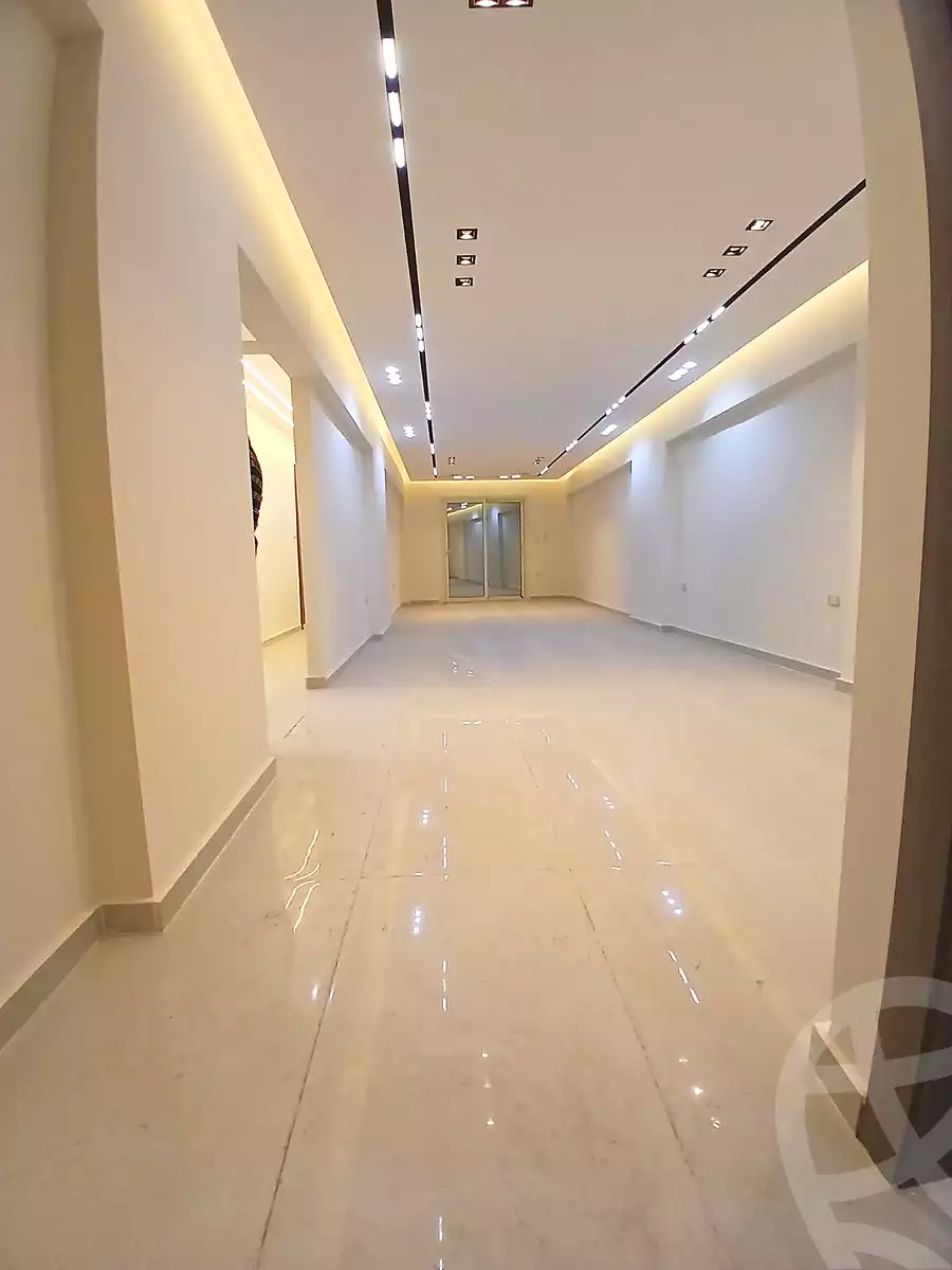 https://aqarmap.com.eg/ar/listing/6673176-for-sale-alexandria-l-jmy-lbytsh-bianchiii-el-arbaeen-st