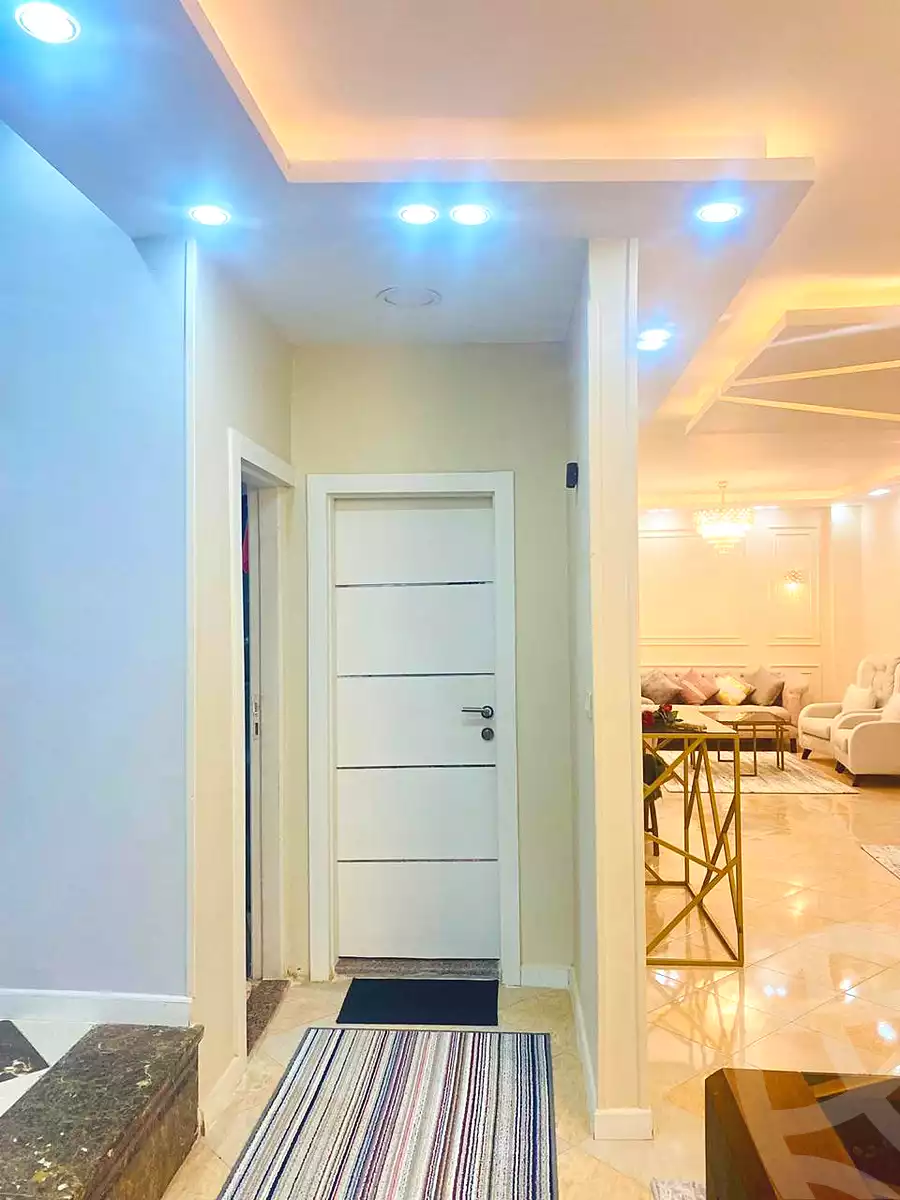 https://aqarmap.com.eg/ar/listing/6673484-for-sale-cairo-6th-of-october-el-ahyaa-neighborhood-2nd-ebad-el-rahman-st