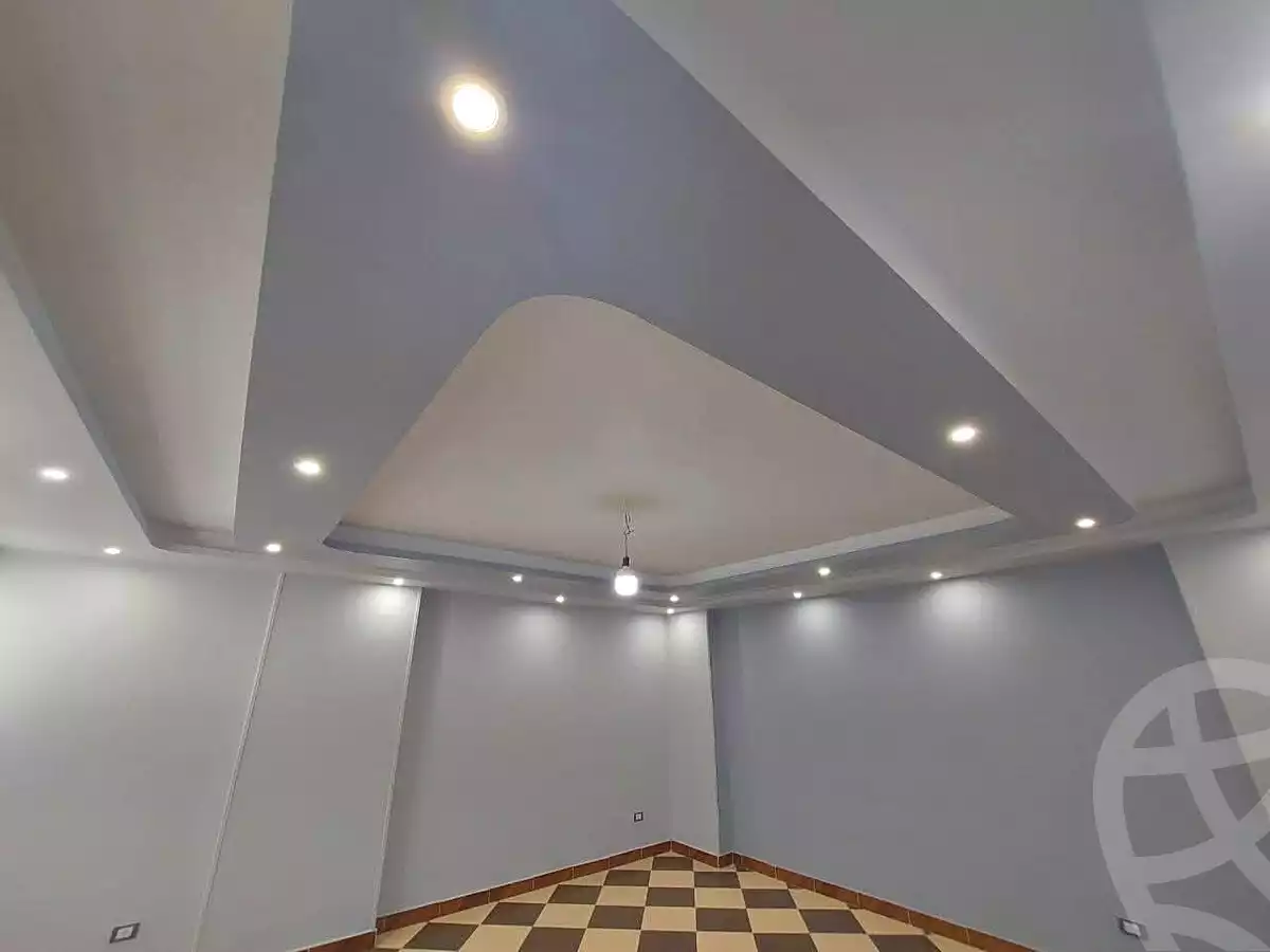 https://aqarmap.com.eg/ar/listing/6674177-for-sale-cairo-helwan-helwan-el-sharkeya-latif-basha-st