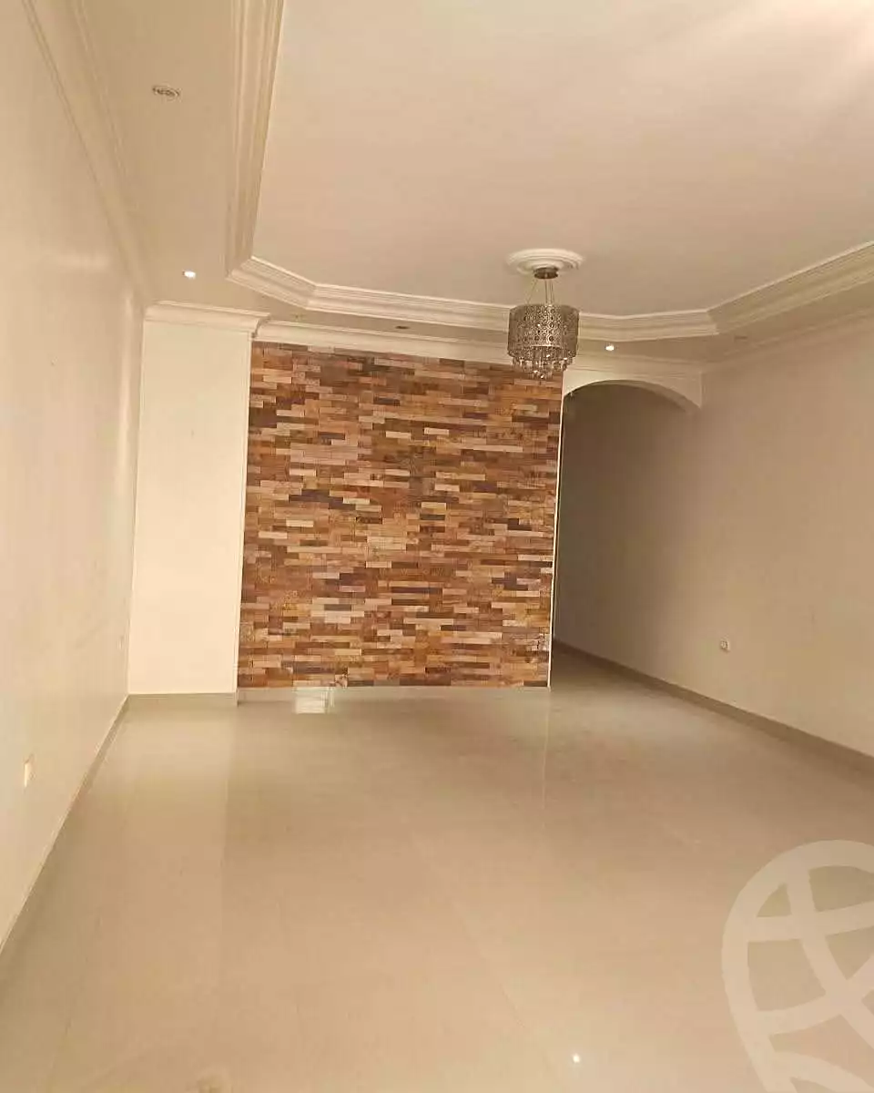 https://aqarmap.com.eg/ar/listing/6675172-for-sale-cairo-mokattam-lhdb-l-ly