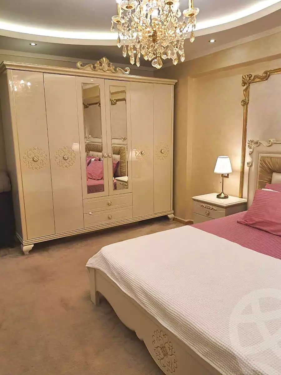 https://aqarmap.com.eg/ar/listing/6675684-for-sale-alexandria-sydy-bshr-sydy-bshr-bhry-abd-el-salam-aref-st
