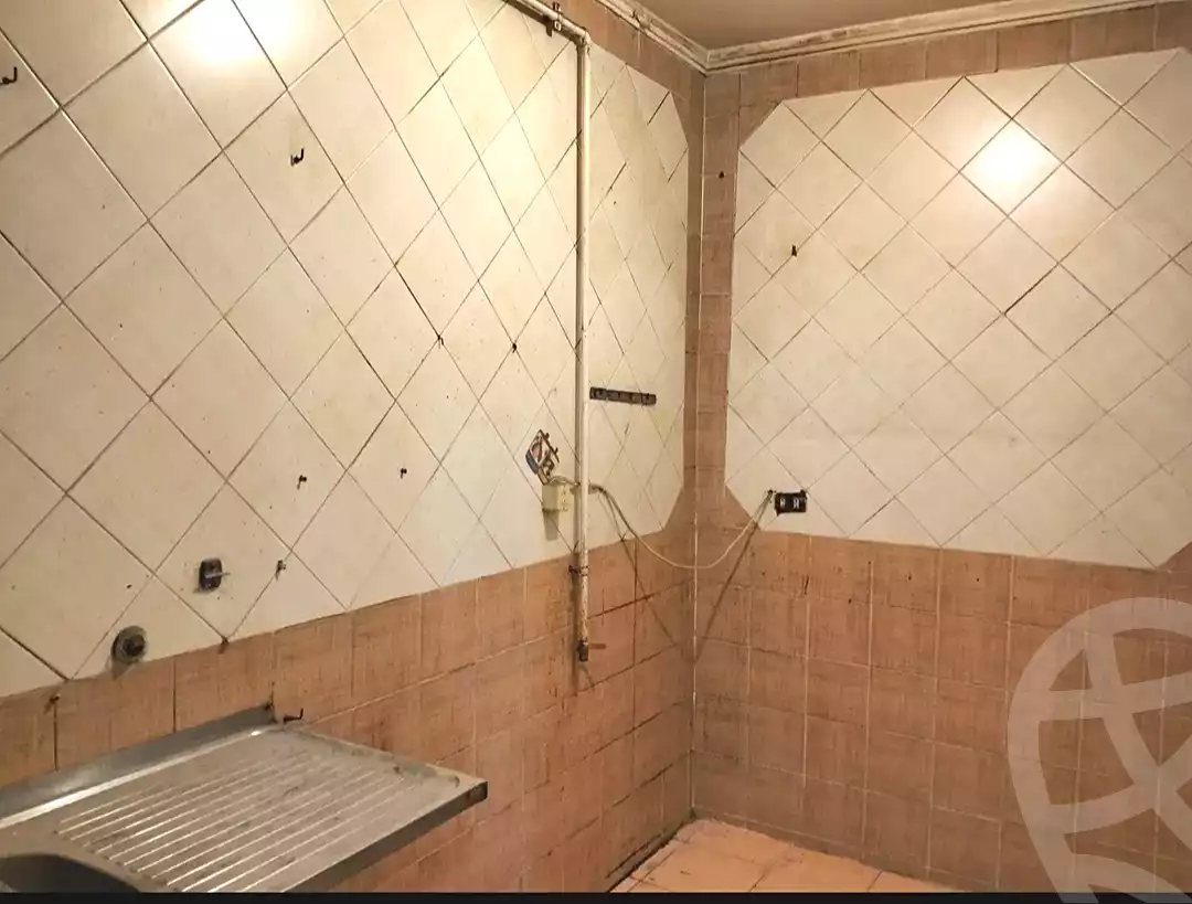 https://aqarmap.com.eg/en/listing/6675713-for-sale-cairo-helwan-helwan-el-sharkeya-zaki-hawas-st