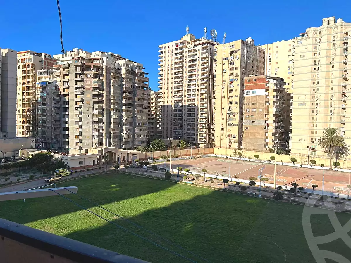 https://aqarmap.com.eg/ar/listing/6675729-for-sale-alexandria-el-asafra-l-sfr-bhry-el-geish-rd