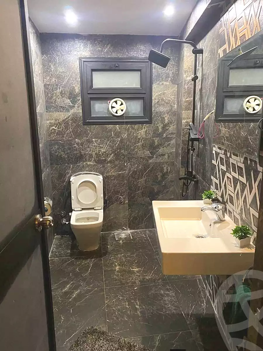 https://aqarmap.com.eg/ar/listing/6675819-for-sale-alexandria-l-jmy-lbytsh-shahr-al-assal-st