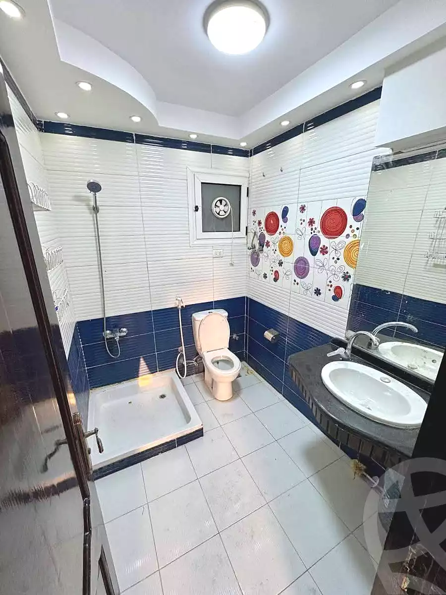 https://aqarmap.com.eg/ar/listing/6675938-for-sale-alexandria-sydy-bshr-sydy-bshr-bhry-gamal-abd-el-nasir-st