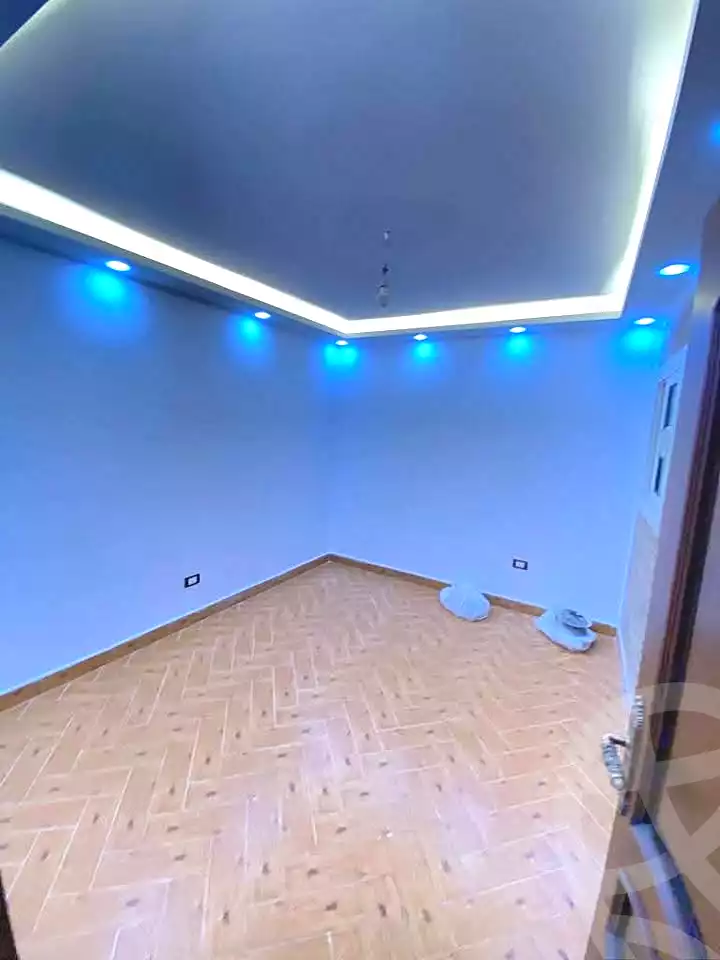 https://aqarmap.com.eg/ar/listing/6676044-for-sale-alexandria-l-jmy-lbytsh-bianchiii-el-arbaeen-st