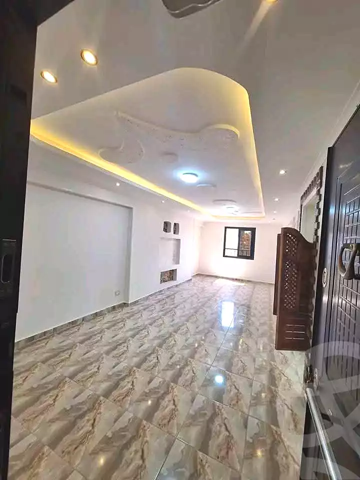 https://aqarmap.com.eg/ar/listing/6676744-for-sale-alexandria-sydy-bshr-sydy-bshr-bhry-street-16