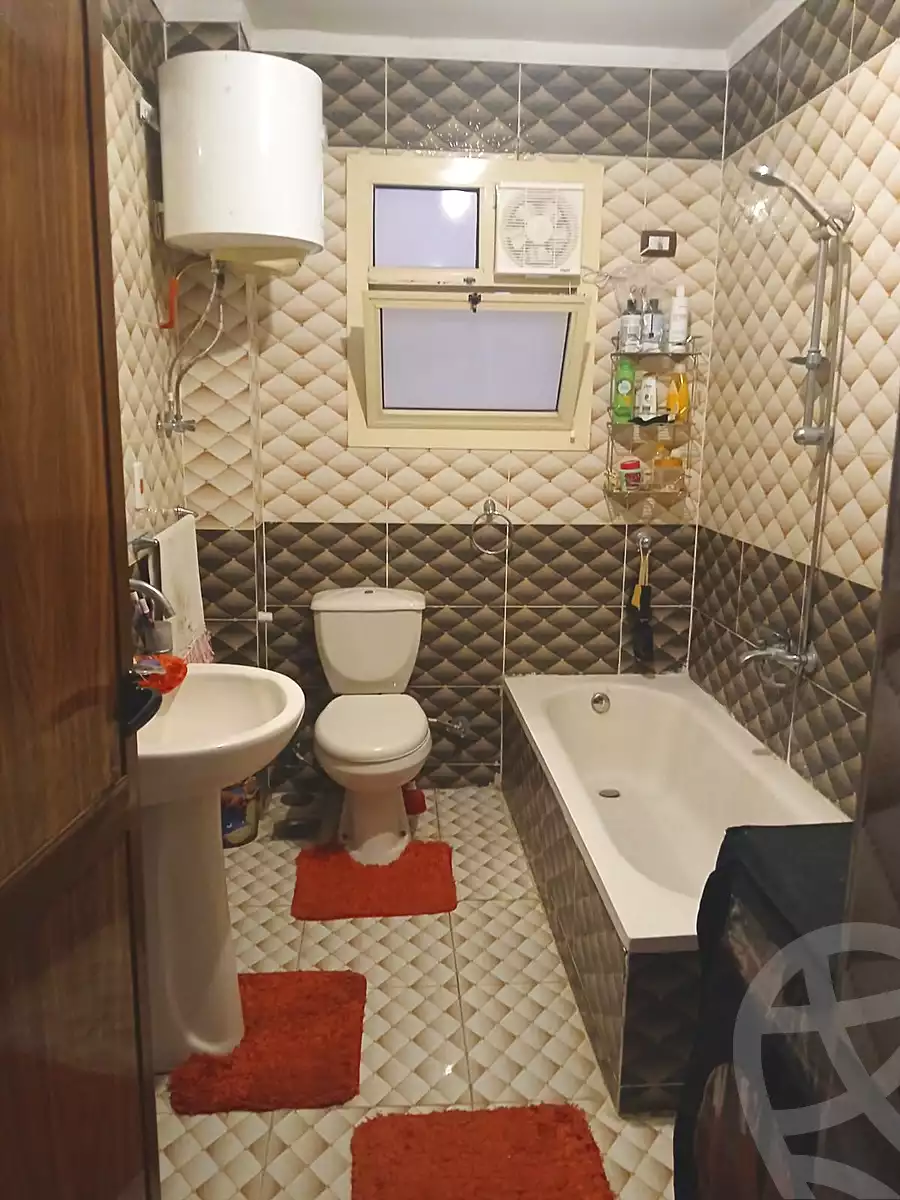 https://aqarmap.com.eg/ar/listing/6676955-for-sale-cairo-el-sheikh-zayed-city-compounds-hadayek-el-mohandiseen