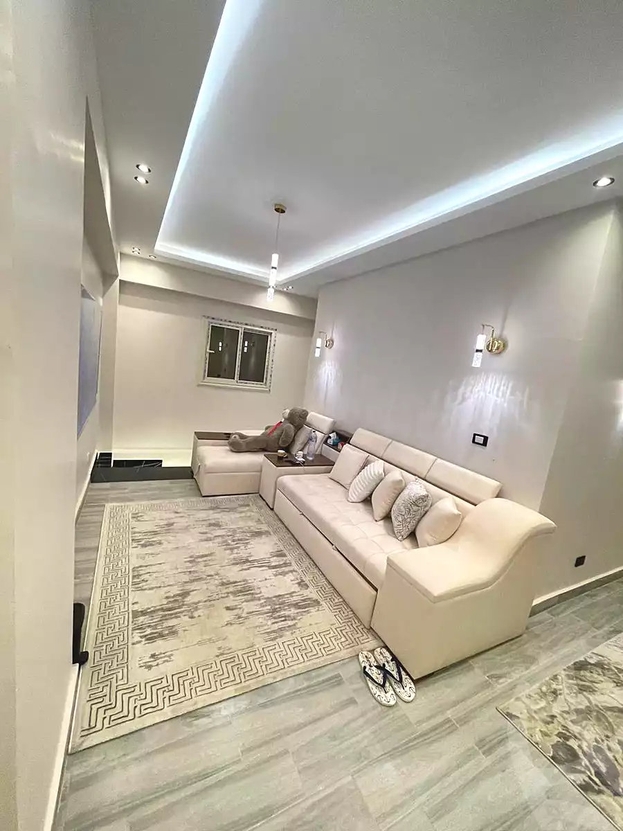 https://aqarmap.com.eg/en/listing/6677265-for-sale-cairo-new-cairo-compounds-kmbwnd-ldf-lwtny