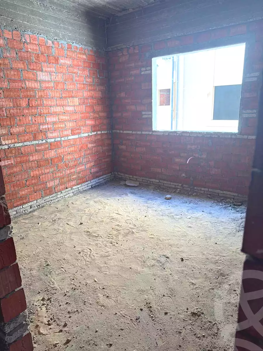 https://aqarmap.com.eg/ar/listing/6677432-for-sale-cairo-new-cairo-new-narges-mini-compound-37k-and-38k-ewg