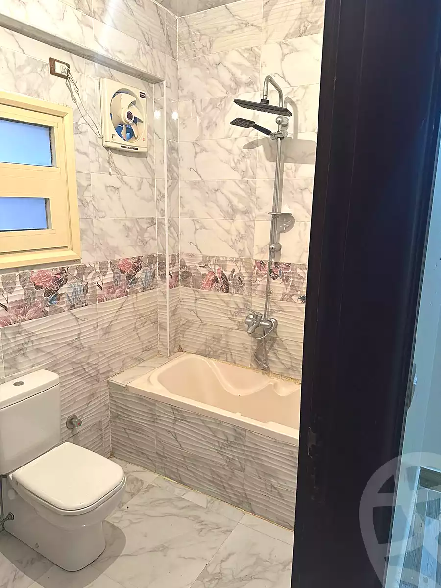 https://aqarmap.com.eg/en/listing/6677967-for-rent-cairo-6th-of-october-central-axis
