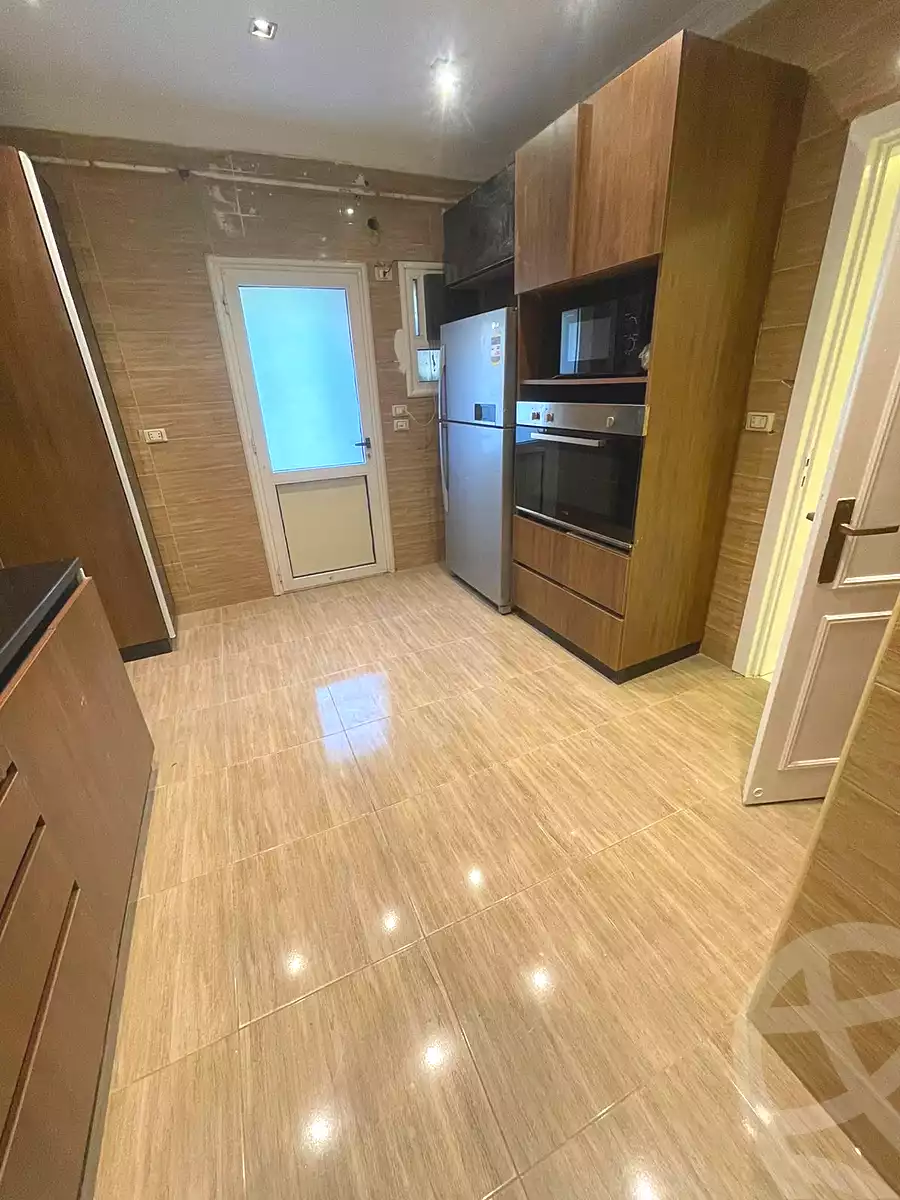 https://aqarmap.com.eg/ar/listing/6678515-for-rent-cairo-new-cairo-madinaty-lmntq-lwl-fylt