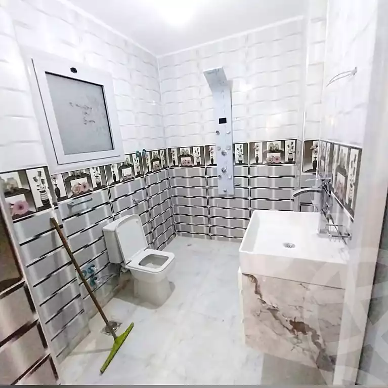 https://aqarmap.com.eg/ar/listing/6679325-for-sale-alexandria-l-jmy-lbytsh-el-hay-st
