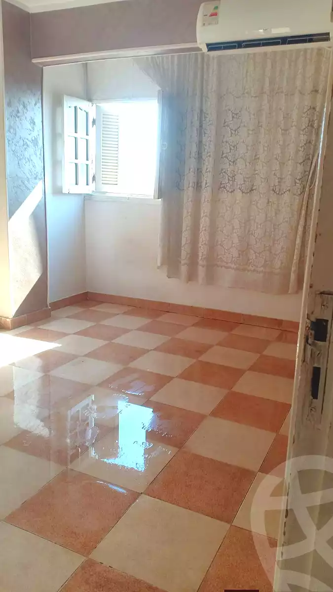 https://aqarmap.com.eg/ar/listing/6679528-for-rent-cairo-helwan-helwan-el-sharkeya-heidar-st