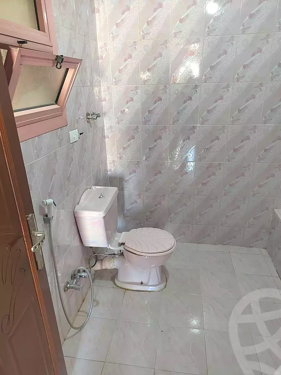 https://aqarmap.com.eg/en/listing/6679551-for-rent-cairo-helwan-sherif-st