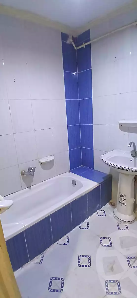 https://aqarmap.com.eg/en/listing/6679793-for-rent-alexandria-fleming
