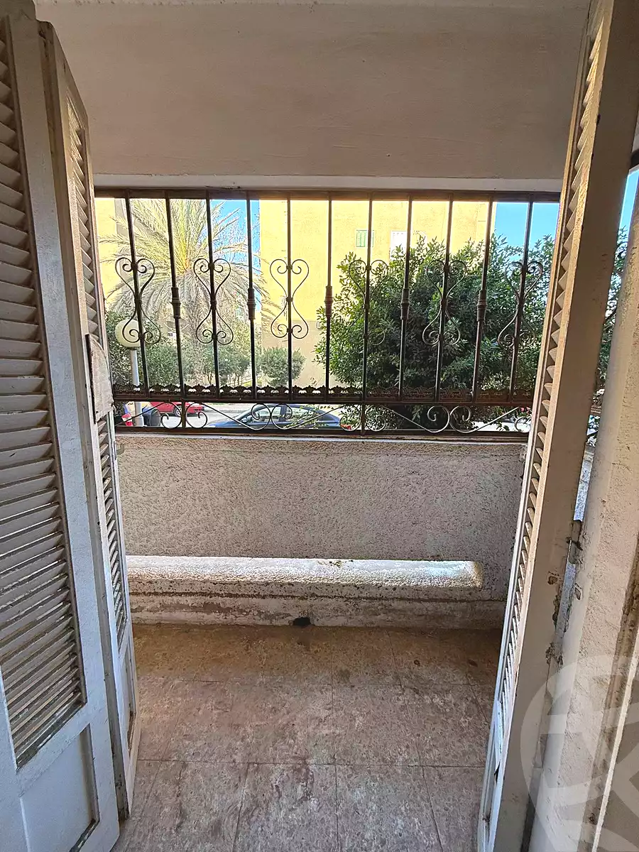 https://aqarmap.com.eg/en/listing/6679815-for-sale-cairo-6th-of-october-el-ahyaa-neighborhood-7th-al-sayeda-khadiga-st