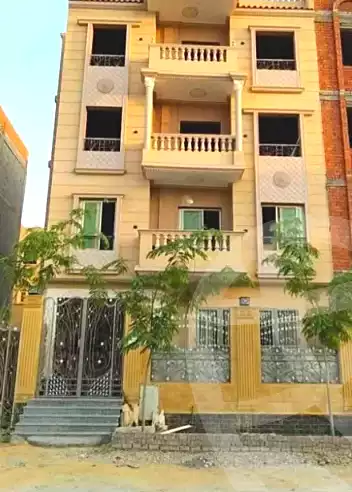 https://aqarmap.com.eg/en/listing/6680308-for-sale-cairo-badr-city-hai-el-banafsg-sixth-neighborhood-neighborhood-1