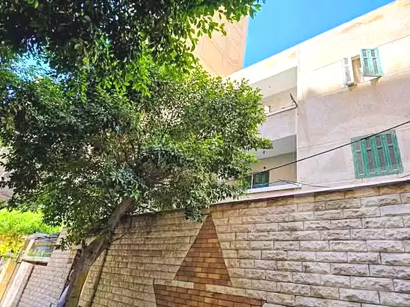 https://aqarmap.com.eg/ar/listing/6680582-for-sale-alexandria-sydy-bshr-sydy-bshr-bhry-shr-khld-bn-lwlyd