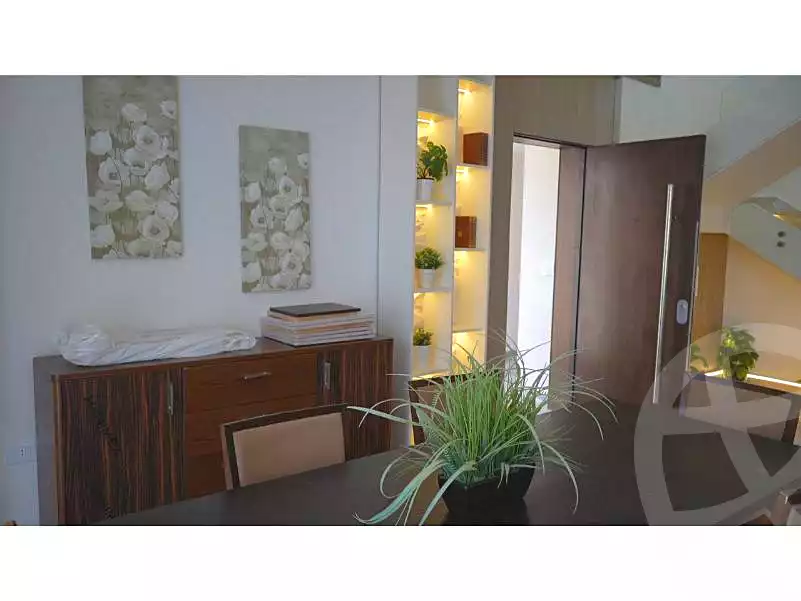 https://aqarmap.com.eg/en/listing/6680930-for-rent-cairo-new-cairo-compounds-lake-view