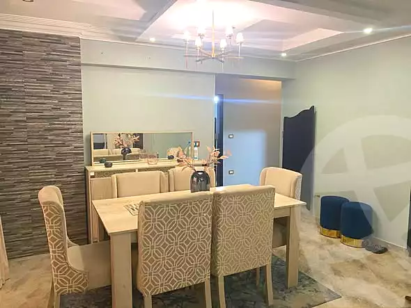 https://aqarmap.com.eg/ar/listing/6681062-for-sale-cairo-helwan-helwan-el-sharkeya-mostafa-safwat-st
