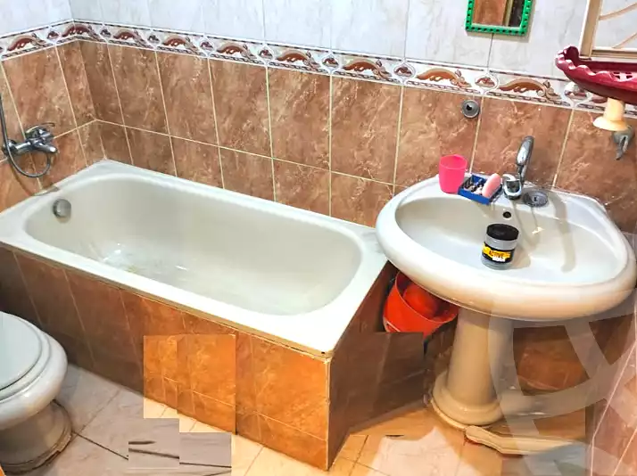 https://aqarmap.com.eg/en/listing/6681310-for-sale-cairo-15th-of-may-mjwr-25