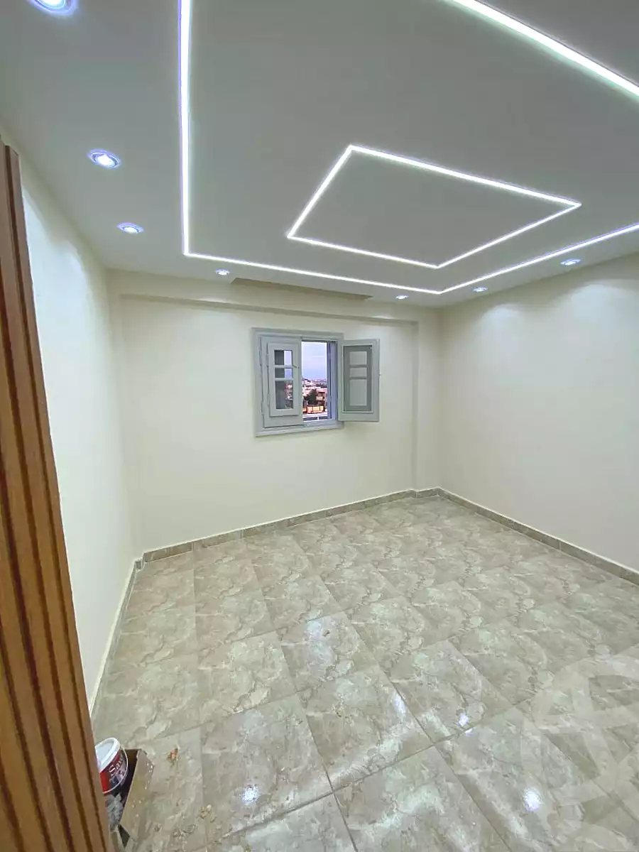 https://aqarmap.com.eg/ar/listing/6681616-for-sale-alexandria-l-jmy-lbytsh-ibrahim-othman-st