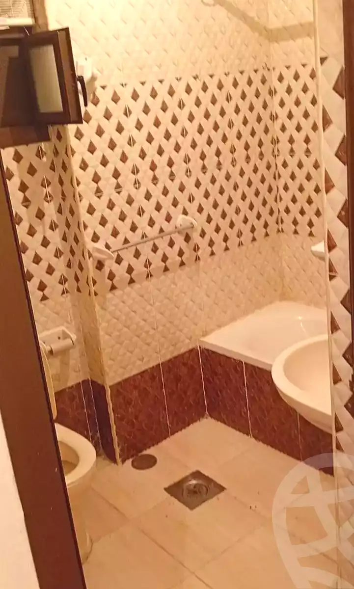 https://aqarmap.com.eg/ar/listing/6681636-for-rent-alexandria-lsywf
