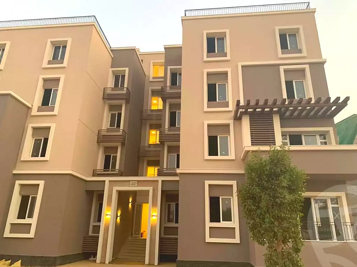 https://aqarmap.com.eg/en/listing/6682103-for-sale-cairo-6th-of-october-compounds-october-plaza