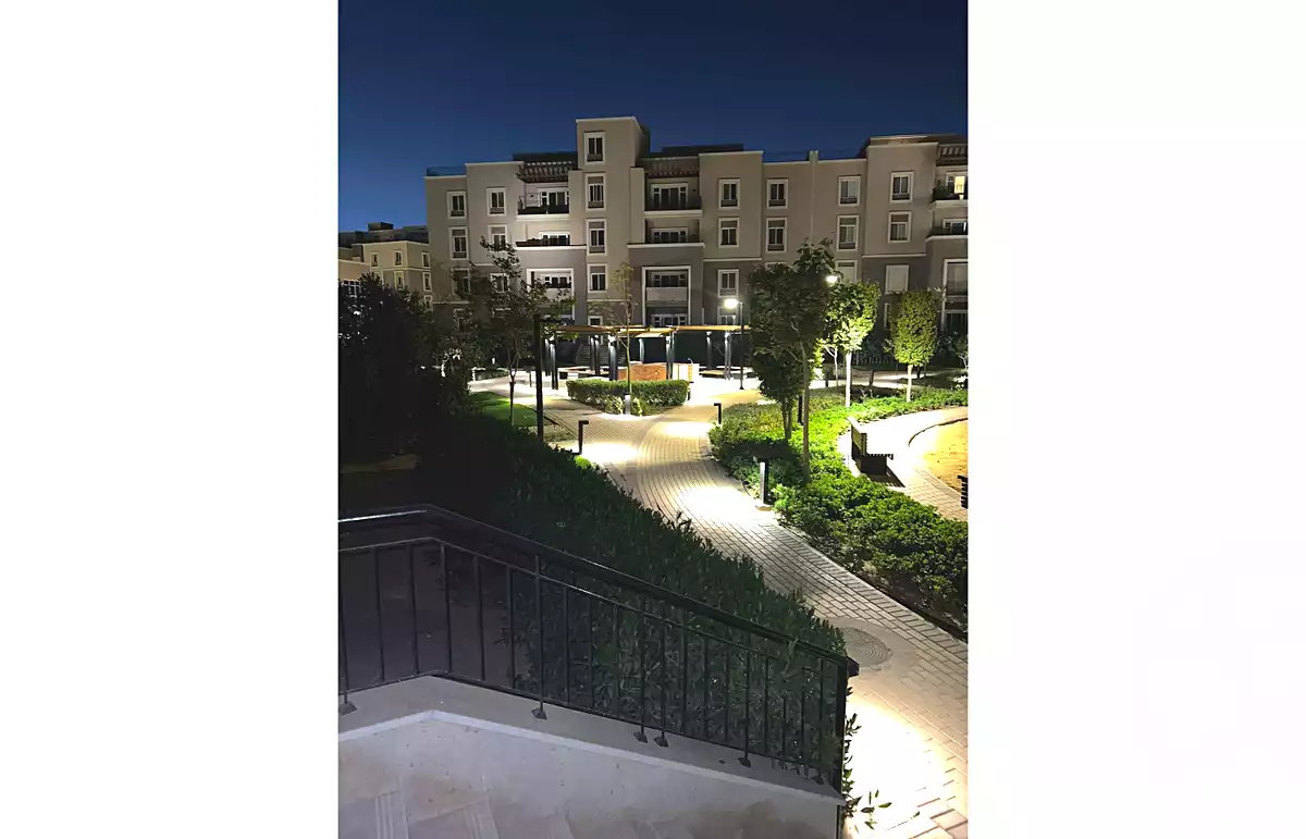 https://aqarmap.com.eg/en/listing/6682540-for-sale-cairo-6th-of-october-compounds-october-plaza