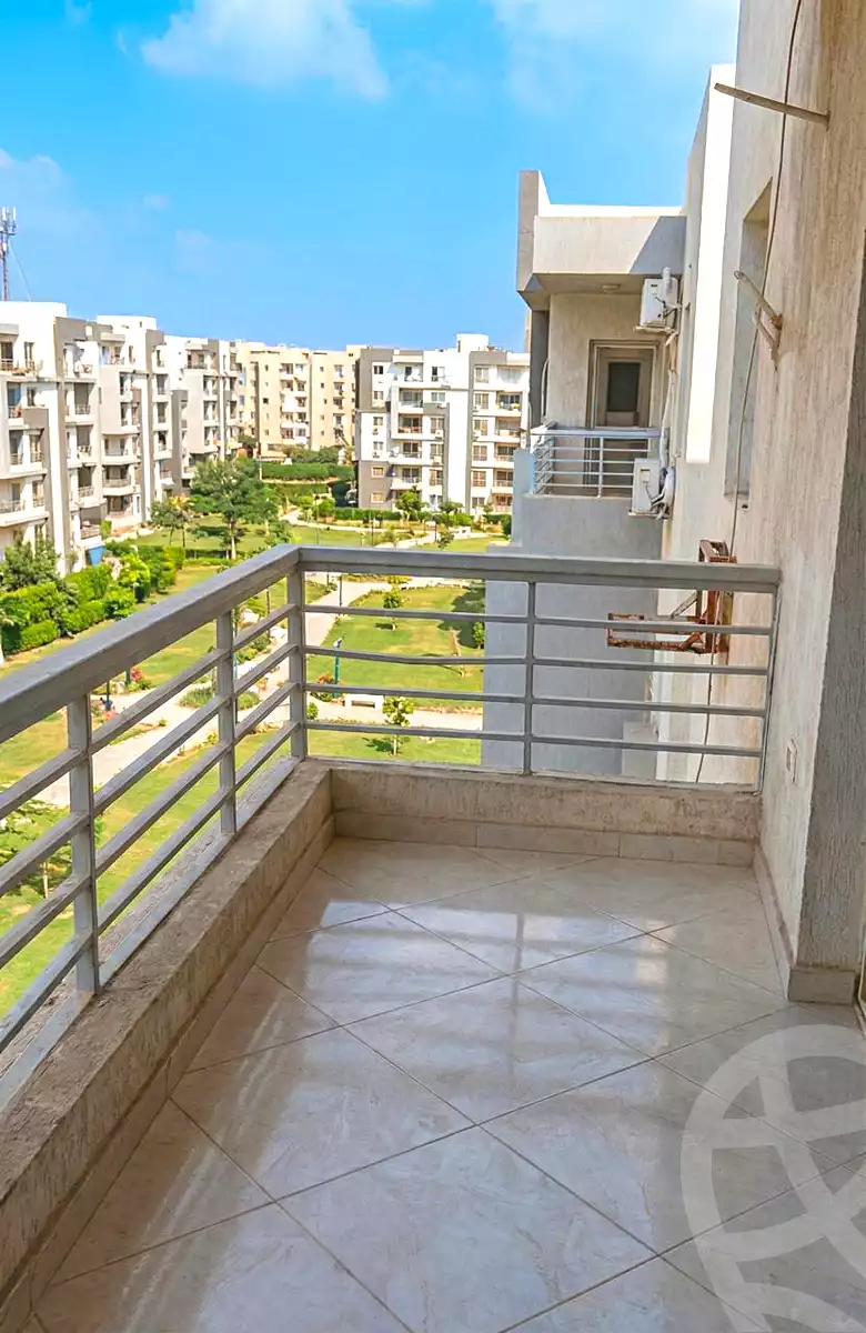 https://aqarmap.com.eg/ar/listing/6682999-for-sale-cairo-el-sheikh-zayed-city-compounds-dr-msr