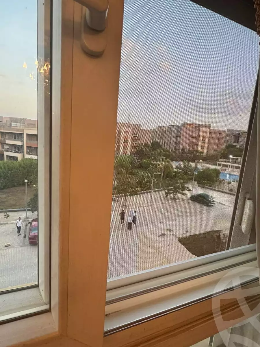 https://aqarmap.com.eg/ar/listing/6683047-for-sale-cairo-el-sheikh-zayed-city-compounds-zayed-regency