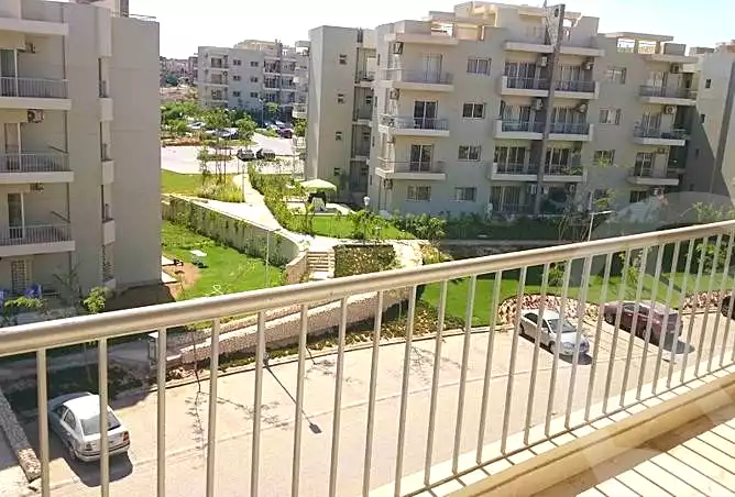 https://aqarmap.com.eg/en/listing/6683051-for-sale-cairo-el-sheikh-zayed-city-compounds-dh-drys